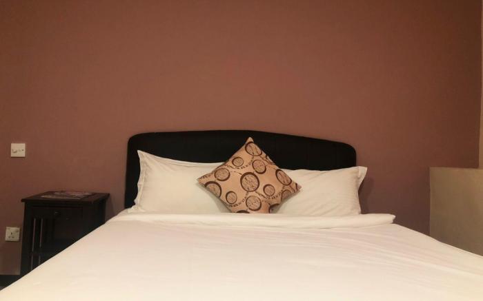HYPE EXPRESS HOTEL