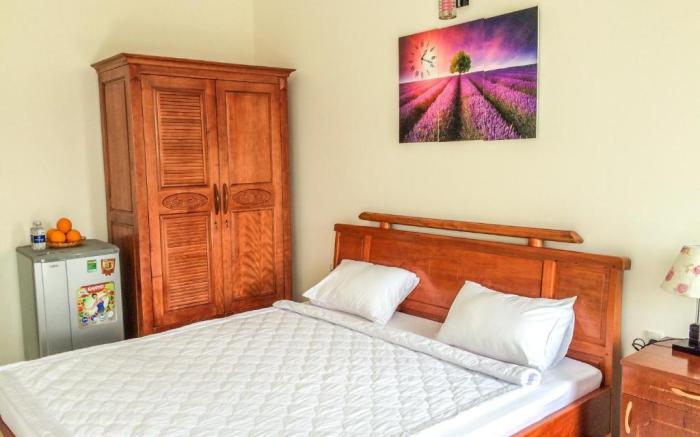 B & B Accommodation Service