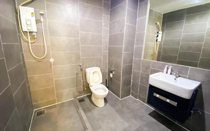 Crown5Suite (City View)Near IKEA/1Utama/TTDI