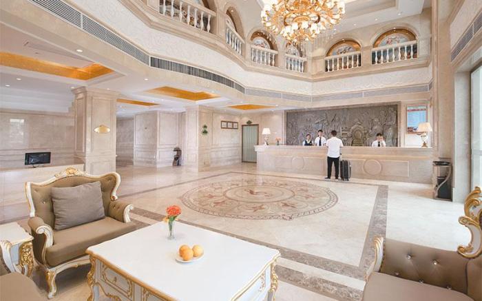 Vienna Hotel Guangxi Guilin Yangshuo West Street Eternal Love