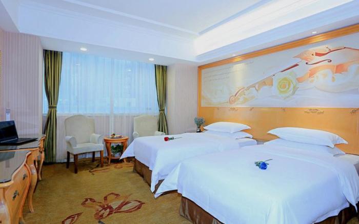 Vienna Hotel Shandong Laizhou Langhu International Plaza