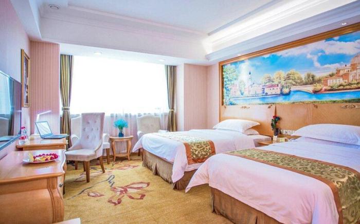 Vienna Hotel Shandong Laizhou Langhu International Plaza
