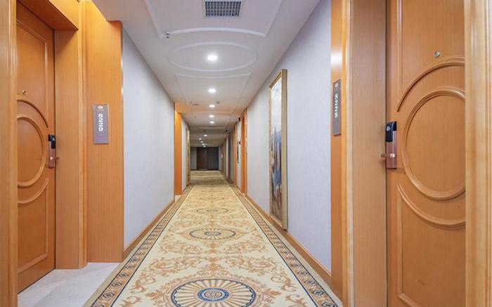 Vienna Hotel Hubei Huangmei