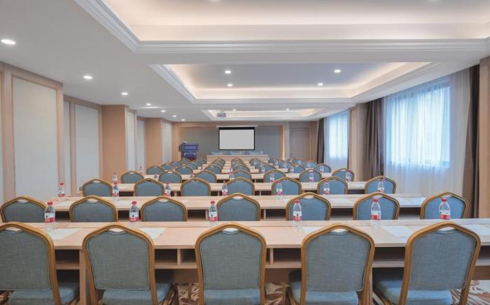 Vienna Hotel Zhejiang Ningbo Haining Leather Market