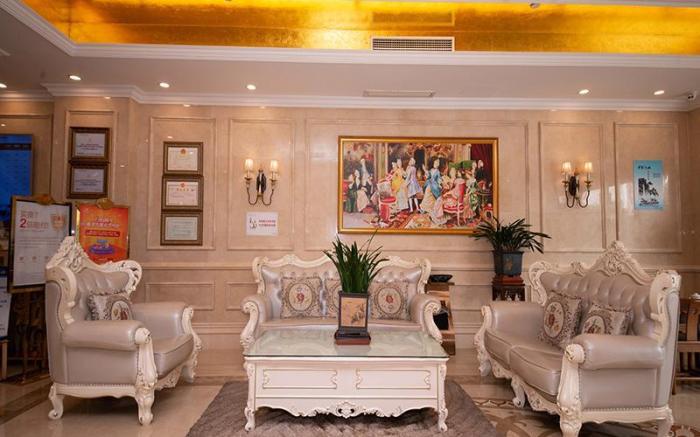 Vienna Hotel Xuzhou Junsheng Plaza Benteng Avenue Metro Station