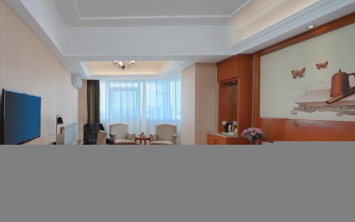 Vienna Hotel Shandong Zhangqiu Ancient City Baimaiquan
