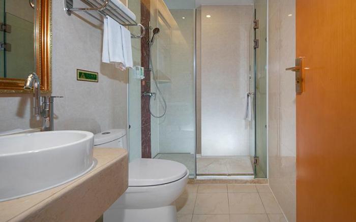Vienna Hotel Guizhou Anshun Huangguoshu Waterfall Scenic Spot