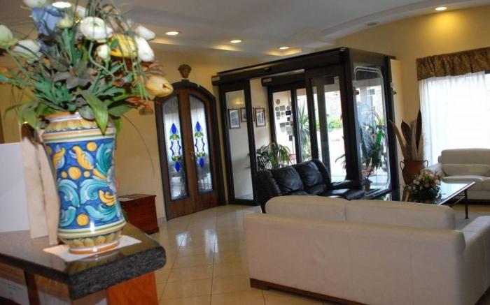 Hotel Scrivano