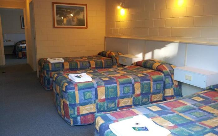 Admiral Nelson Motor Inn