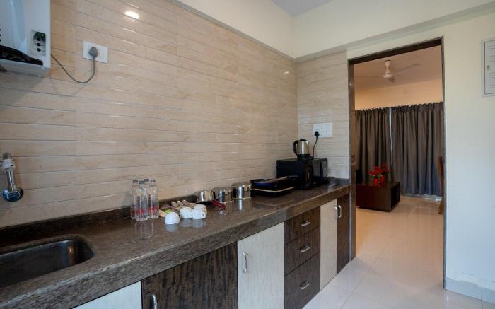 Two Bedroom Apartment Near Mumbai Airport & BKC