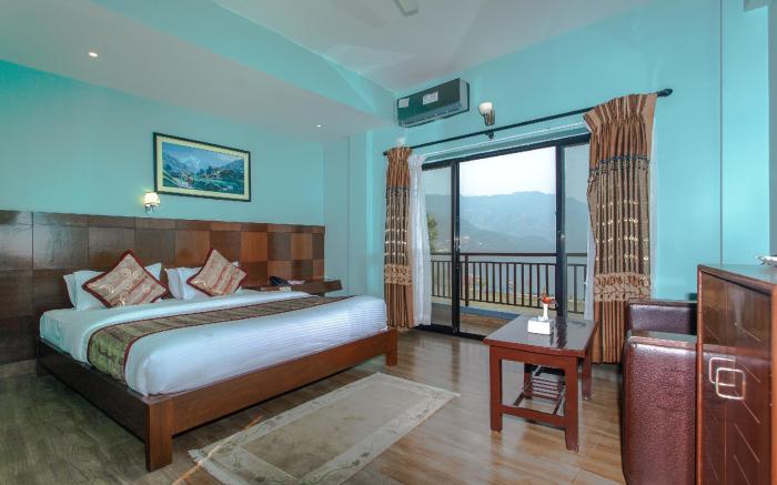Hotel Peace Plaza
