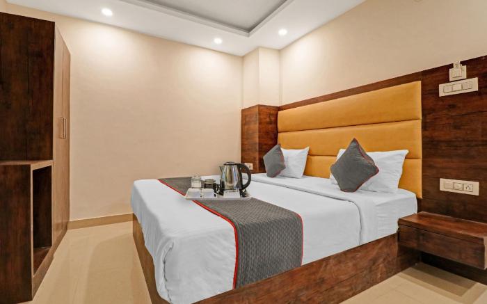 OYO 84125 Hotel Tark Inn