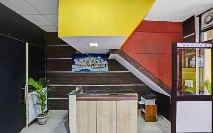 Hotel O Angel Corporate Suites Near Iskcon Temple Noida
