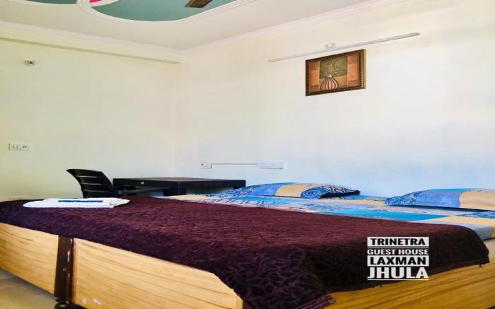 OYO HOME 84603 Trinetra Guest House