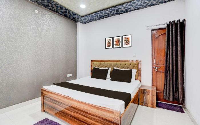 Hotel O Paras Palace