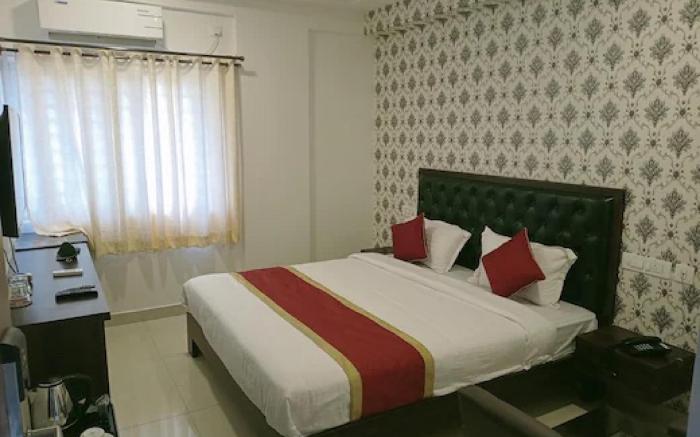 OYO Hotel Three Drops Bar And Kitchen Near Pattanagere Metro Station