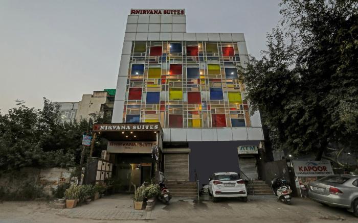 Capital O Qotel Suites Hotel
