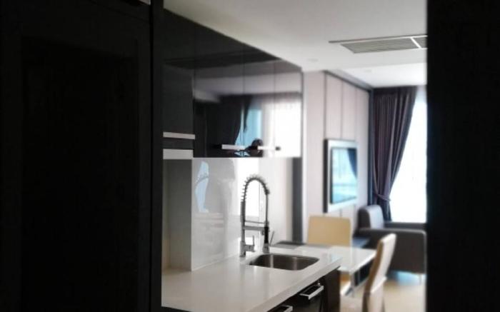 Centara Avenue Residence
