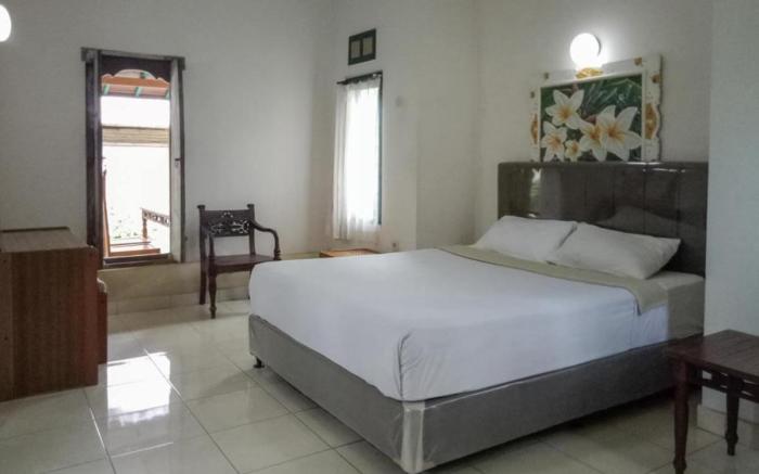 DATON HOUSE near Bali Zoo Ubud Mitra RedDoorz