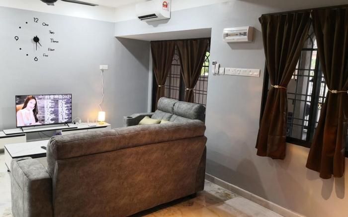 TB homestay#Wifi#10paxs#4rooms#free parking#