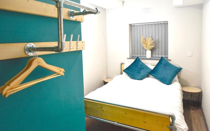 Cwtsh Hostel