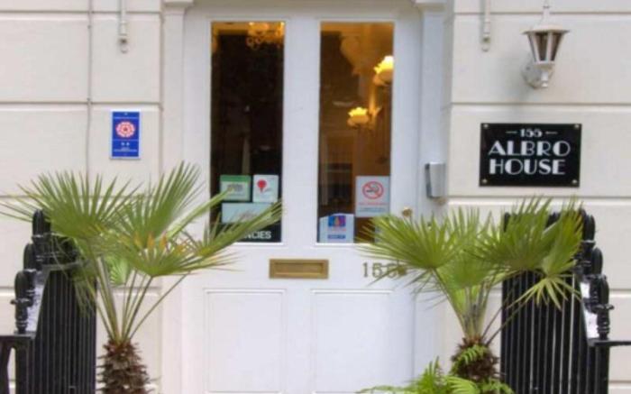 ALBRO HOUSE HOTEL