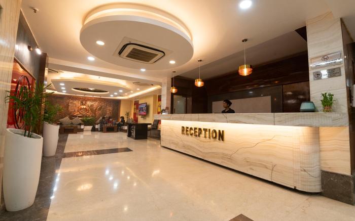 The Red Velvet Hotel Samarpan