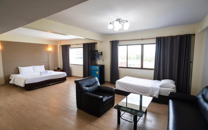 River Hotel The Budget