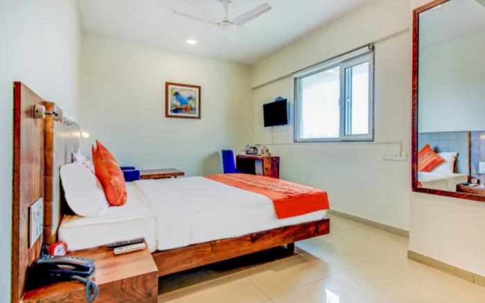 J Hotel and Banquets