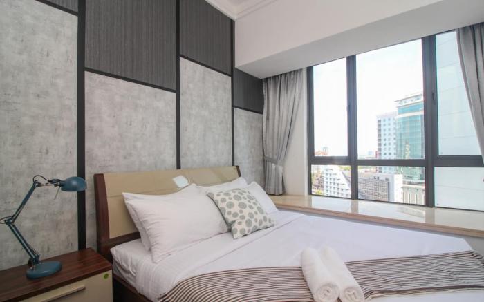 Topaz Suite . R&F Mall @ 3BR 6Pax near CIQ