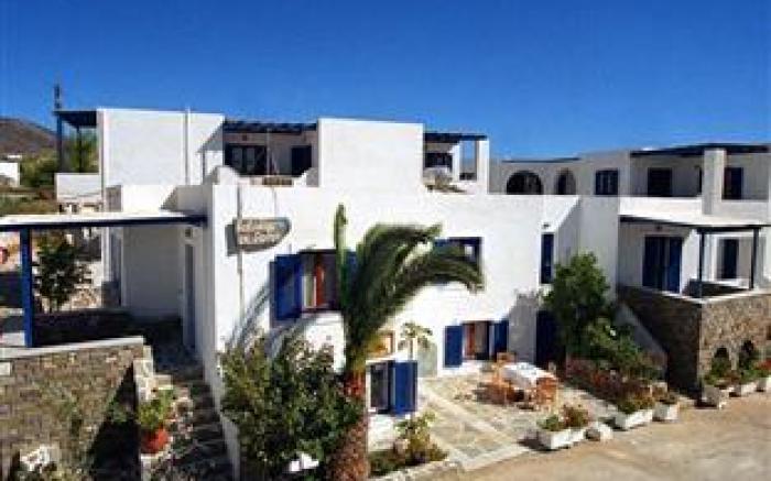 Holidays in Paros Apartments & Studios