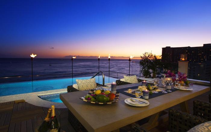 ESPACIO The Jewel of Waikiki