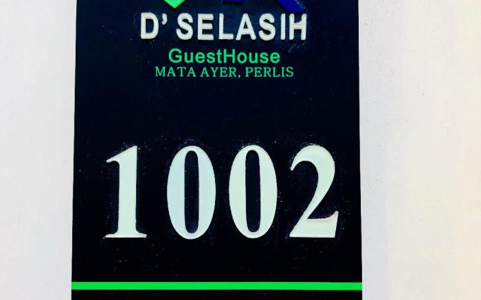 D’Selasih Shortstay, Mata Ayer Unit 1002