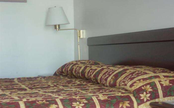 Economy Inn