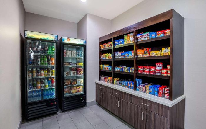 La Quinta Inn & Suites by Wyndham Houston Cypress