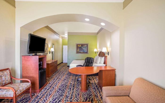 La Quinta Inn & Suites by Wyndham Belton - Temple South