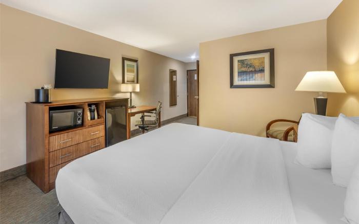 Best Western Plus Atrium Inn