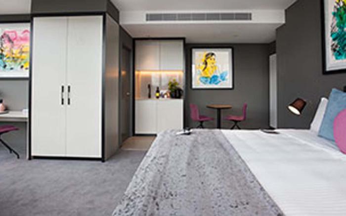 The Chen Melbourne - Art Series