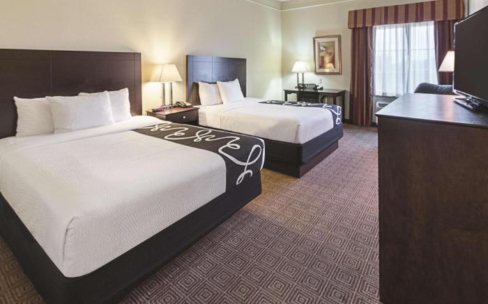 La Quinta Inn & Suites by Wyndham Waxahachie