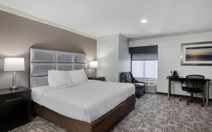 Best Western Webster Hotel, NASA