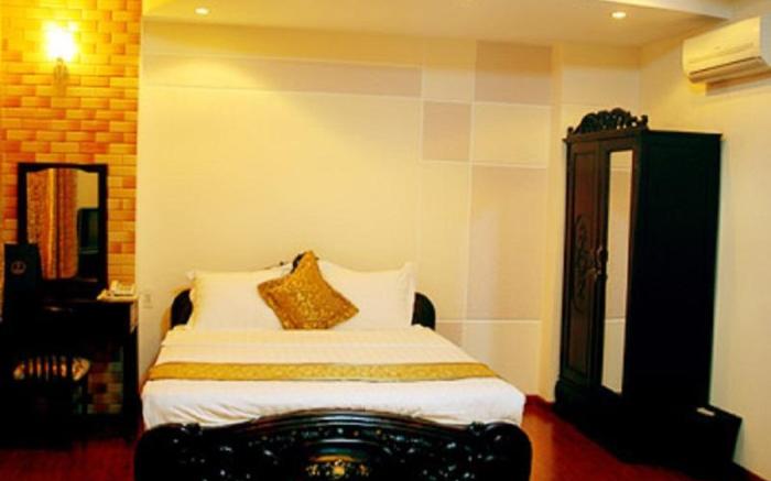 Song Nhat Hotel