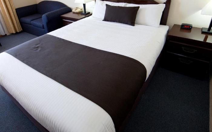 Hideaway Motor Inn