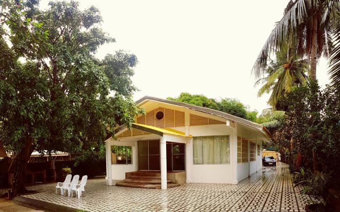 White House Beachfront, Batangas