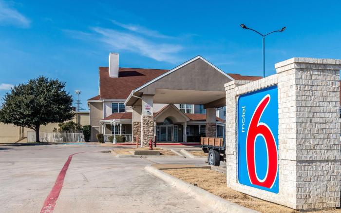 Motel 6 North Richland Hills, TX - NE Fort Worth
