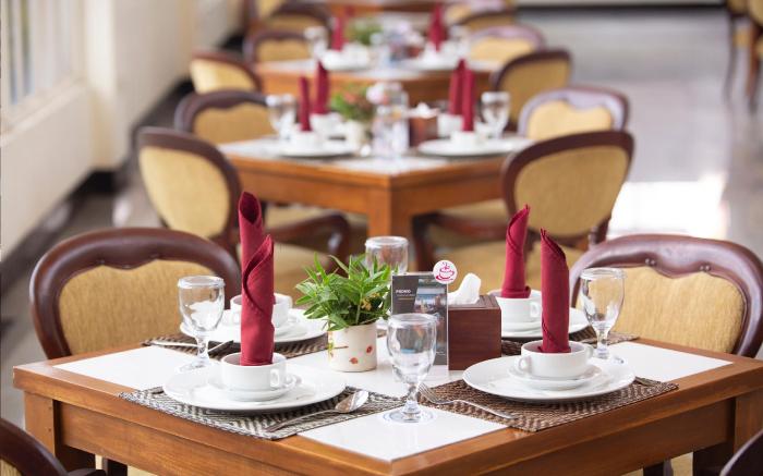 Royal Hotel and Convention Tretes