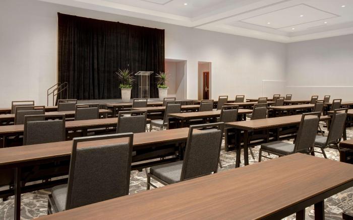 Embassy Suites by Hilton Alpharetta Halcyon