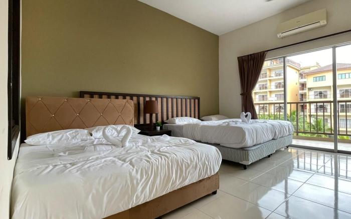 Themepark view | Gold Coast Morib [A1204] Jacuzzi