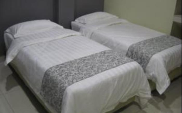 Hii-5 Hotel