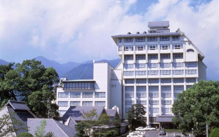 Hotel Shiragiku