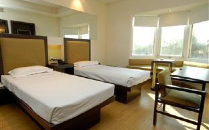 Hotel Arif Castles